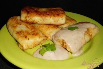 фото рецепта Блины с картофелем и селедочным соусом