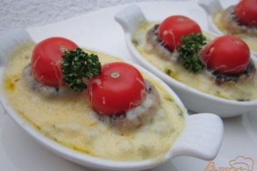 фото рецепта Горячая закуска с шампиньонами и сыром