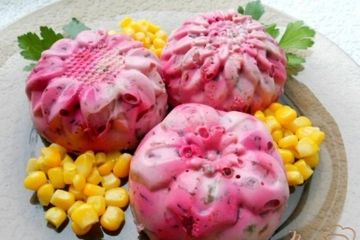 фото рецепта Закуска «Праздничная» из свеклы и сельди