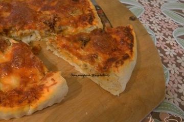 фото рецепта Пицца с курицей и сулугуни