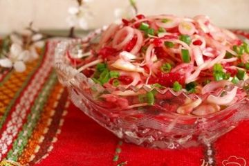 фото рецепта Фитнес-салат с яблоком и свеклой