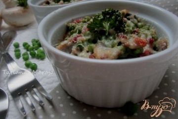 фото рецепта Зеленый горошек с ветчиной и грибами