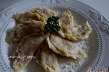 фото рецепта Картофельные вареники с гусиным паштетом
