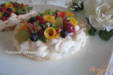 фото рецепта Меренги с фруктами