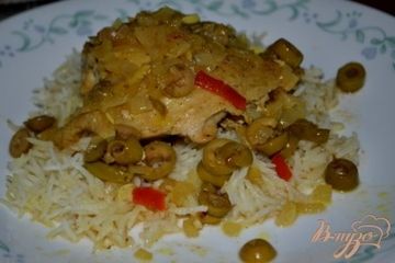 фото рецепта Куриные бедрышки с зелеными оливками
