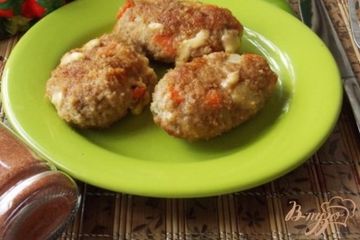 фото рецепта Котлеты с сыром, морковью и сельдереем.