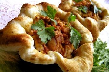 фото рецепта Порционные пироги с рыбой и нутом