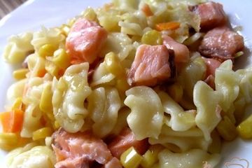 фото рецепта Паста с семгой и овощами