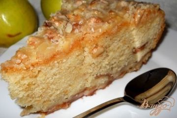 фото рецепта Яблочный пирог с ореховой пропиткой