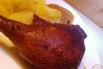 фото рецепта Утиные ножки в апельсиново-медовом маринаде с яблоками