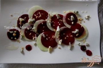 фото рецепта Салат из свеклы и яблока