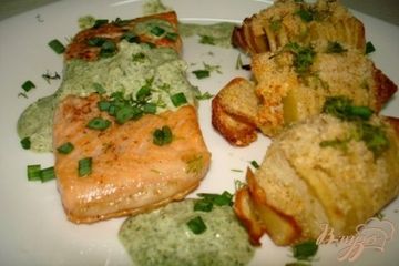 фото рецепта Лосось под сливочно шпинатным соусом