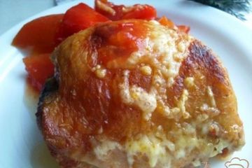 фото рецепта Куриные бедрышки, запеченные под сырной корочкой