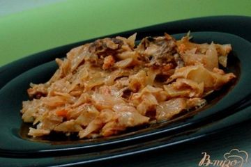 фото рецепта Капуста тушёная с рёбрышками