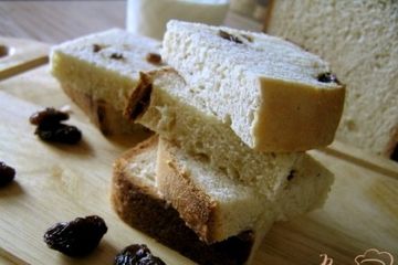 фото рецепта Молочный хлеб с изюмом