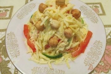 фото рецепта Салат с орешками