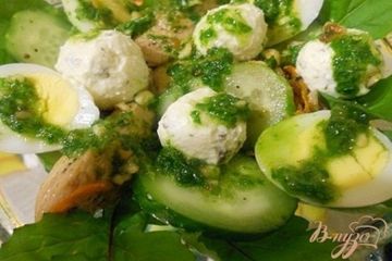 фото рецепта Салат с курицей и сыром