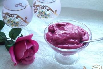 фото рецепта Мусс из черной смородины Малиновое облако