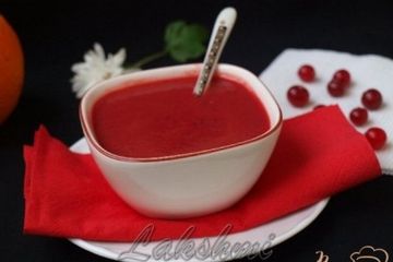фото рецепта Соус к мясу из клюквы