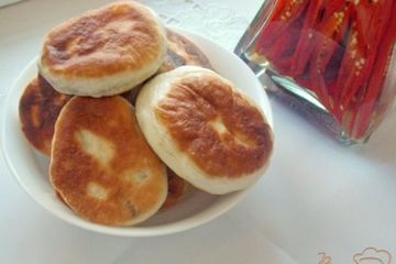 фото рецепта Пирожки с куриной печенью и болгарским перцем