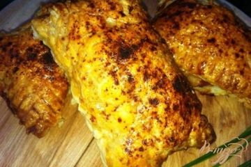 фото рецепта Сытные слоечки с ветчиной и сыром