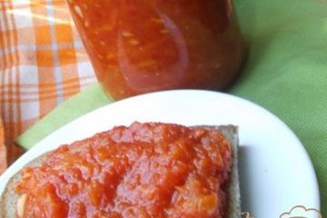 фото рецепта Икра из бурых помидоров и моркови