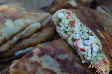 фото рецепта Блинчики закусочные с крабовыми палочками
