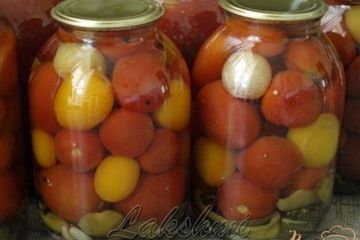 фото рецепта Помидоры с хреном и семенами укропа