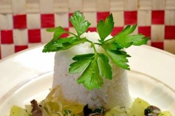 фото рецепта Рагу из свиного сердца с овощами в зелёном стиле)