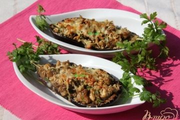 фото рецепта Баклажаны с курино-ореховой  начинкой