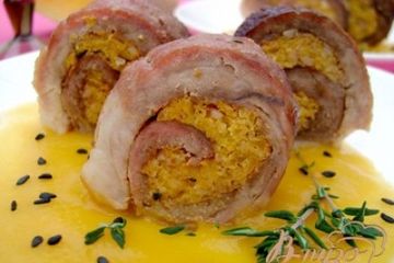 фото рецепта Рулет из свинины с тыквой и орехами!