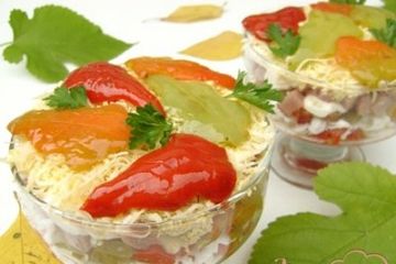 фото рецепта Салат-коктейль Листопад с ветчиной, сыром и сладким перцем:)