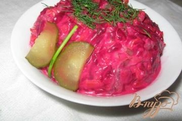 фото рецепта Салат из свеклы по-белорусски.