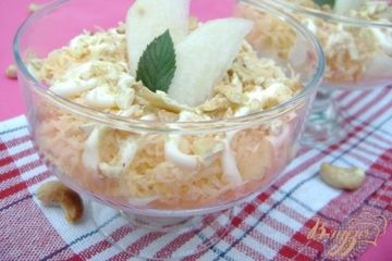 фото рецепта Салат-коктейль с грушей и сыром!