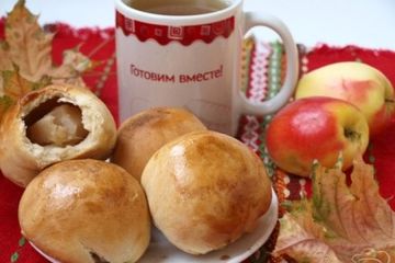 фото рецепта Яблочные булочки Румяные щёчки