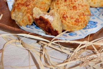 фото рецепта Мини-булочки с пшеничными хлопьями и начинкой