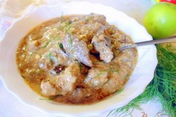 фото рецепта Печень с грибами и сметаной.