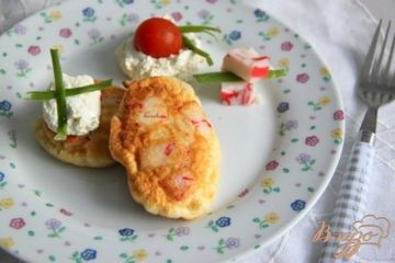 фото рецепта Закусочные оладушки с крабовым мясом