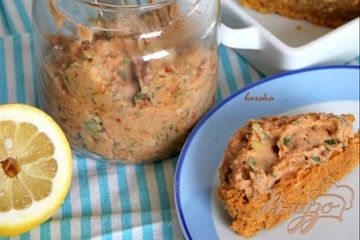 фото рецепта Паштет из фасоли с вялеными томатами и прованскими травами