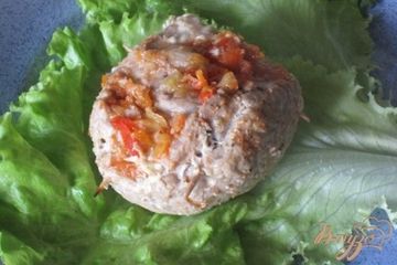 фото рецепта Мясные шарики с сырной и грибной начинкой.