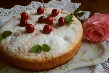 фото рецепта Пирог из манки с черешней.