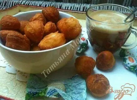 Баурсаки (казахские пончики)