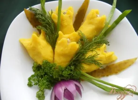 Закуска «Желтые тюльпаны»