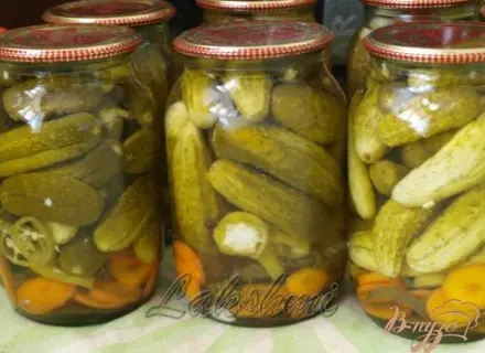 Маринованные корнишоны